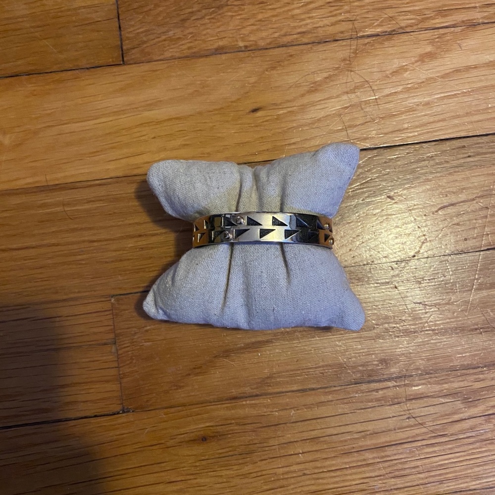 Addison Cuff - Picture 3 of 3